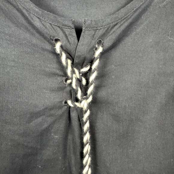 Black Embroidered Bell Sleeve Embroidered Pullover Blouse - Picture 5 of 8